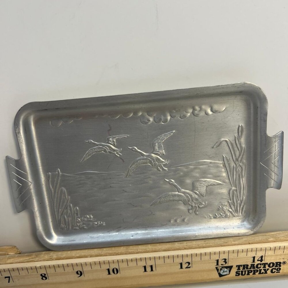 Vintage Aluminum Serving Trays Duck Pond Scene Set of Two Silver - Picture 4 of 4